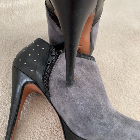 Mocca suede studded booties - Picture 3 of 6